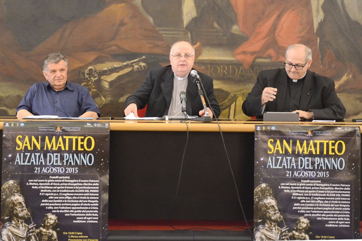 San Matteo, Moretti entrerà al Comune con la reliquia - aSalerno.it