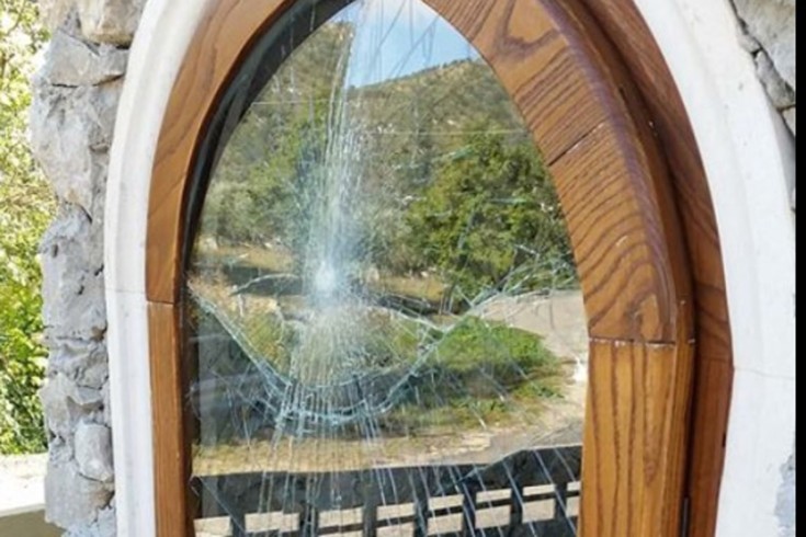 Sala Consilina, atti vandalici ai danni di una chiesa - aSalerno.it