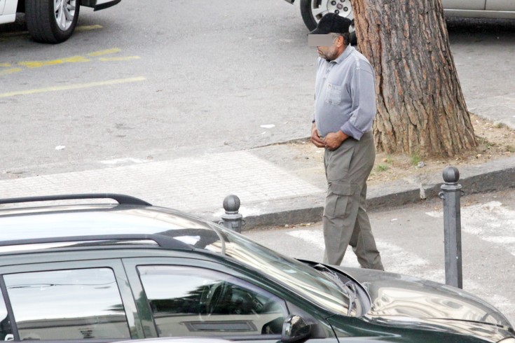 Parcheggiatori abusivi a Salerno, multare anche chi lascia soldi - aSalerno.it