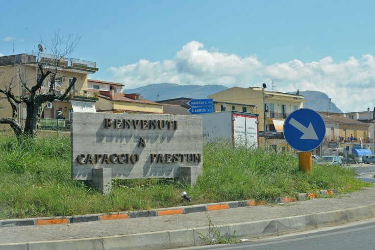 Turisti napoletani derubati in vacanza a Paestum - aSalerno.it