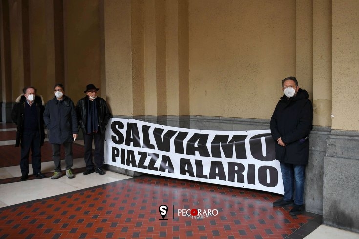 Piazza Alario, esposto il rendering: protesta sotto Palazzo di Città - aSalerno.it