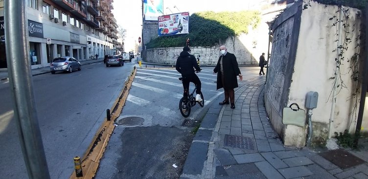 Sottopassaggio Torrione-via Mobilio: proposta corsia preferenziale per le bici - aSalerno.it