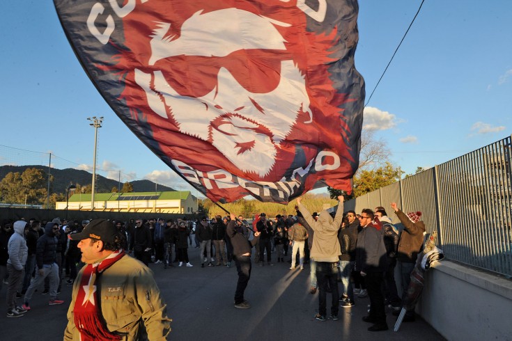 Salernitana, gli ultras al Volpe per incitare la squadra - aSalerno.it