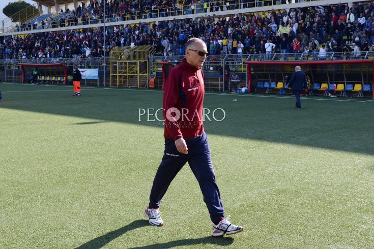 Salernitana-Menichini verso l’addio, spunta il nome di Di Carlo - aSalerno.it