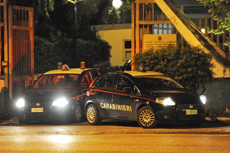 Campagna, rapinato e aggredito un 65enne proprietario di un bar - aSalerno.it