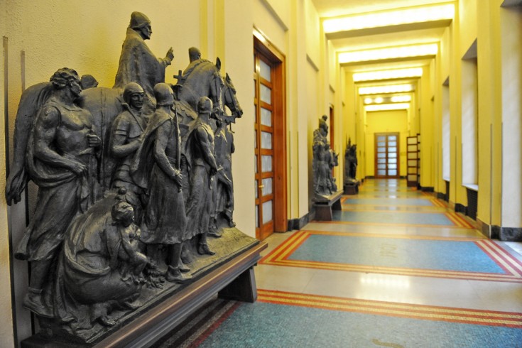 Salto di categoria per quasi 400 dipendenti a Palazzo di Città - aSalerno.it