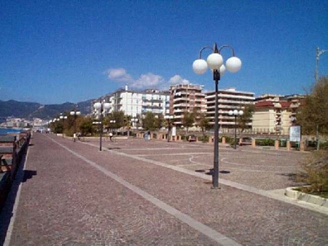 Scippo questa mattina sul lungomare a Torrione - aSalerno.it