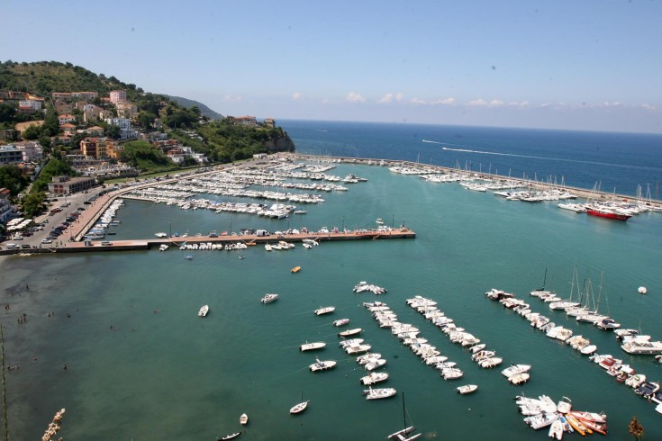 Agropoli, sub 68enne stroncato da un malore durante un’immersione - aSalerno.it