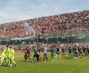 Sal : Salernitana-Avellino Campionato Serie B 2008/09 nella foto Foto Tanopress