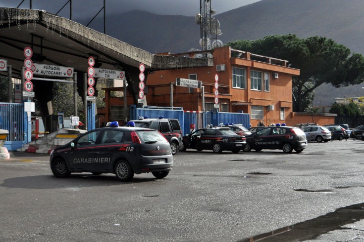 Discarica a cielo aperto all’interno del Mercato Ortofrutticolo Nocera-Pagani - aSalerno.it