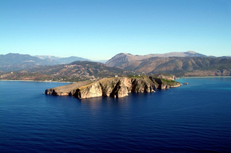 Cilento Bus, partenza da Napoli e Salerno ogni tre ore per Palinuro e Marina di Camerota - aSalerno.it