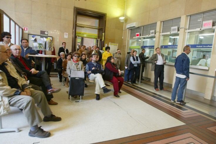 Pensionati Cisl di Salerno contro la chiusura degli uffici postali - aSalerno.it