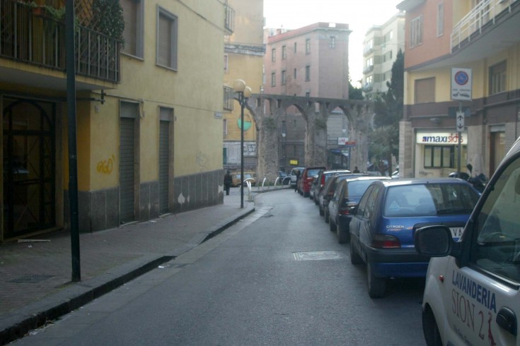 Salerno: incendio in via Gonzaga, donna salvata in casa - aSalerno.it