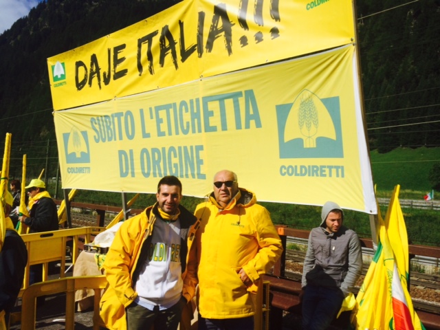 Patronato Epaca Coldiretti alla fiera agroalimentare della Piana del Sele - aSalerno.it