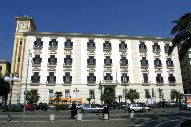 Il sindaco di Cava a Palazzo Sant’Agostino per la frana sulla provinciale in via Di Domenico - aSalerno.it