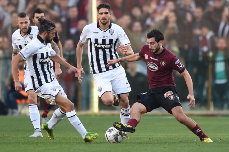 Tifosi al Volpe per spronare la squadra - aSalerno.it