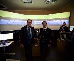 Il Presidente dell'Autorità Portuale Avv. Andrea Annunziata ed il Comandante della Capitaneria di Porto di Salerno CV (CP) Gaetano Angora