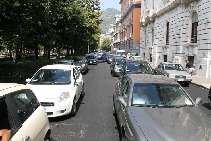 Emergenza smog, a Salerno si alzano le barricate sui vecchi viecoli - aSalerno.it