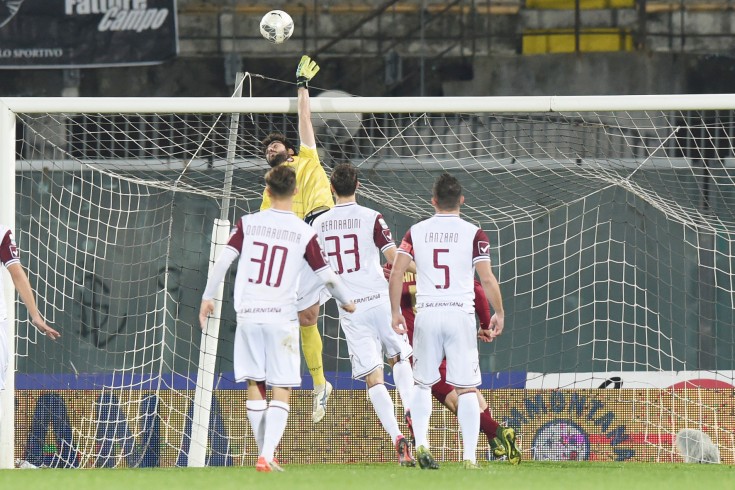 Primo tempo pari tra Livorno e Salernitana, reti inviolate - aSalerno.it