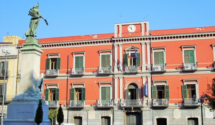 Pagani: furto negli uffici del Comune, rubano 1600 carte d’identità - aSalerno.it
