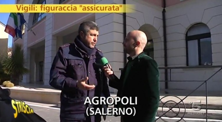 VIDEO – Striscia ad Agropoli: “auto dei vigili senza assicurazione?” - aSalerno.it