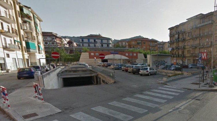 Rapina bar in via Rocco Cocchia, Polizia sulle tracce del malvivente - aSalerno.it