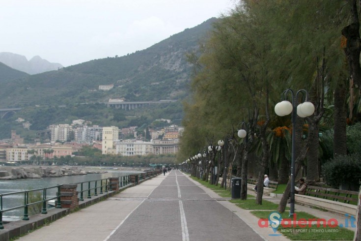 Madre e figlia aggredite dai bulli sul Lungomare, s’indaga - aSalerno.it