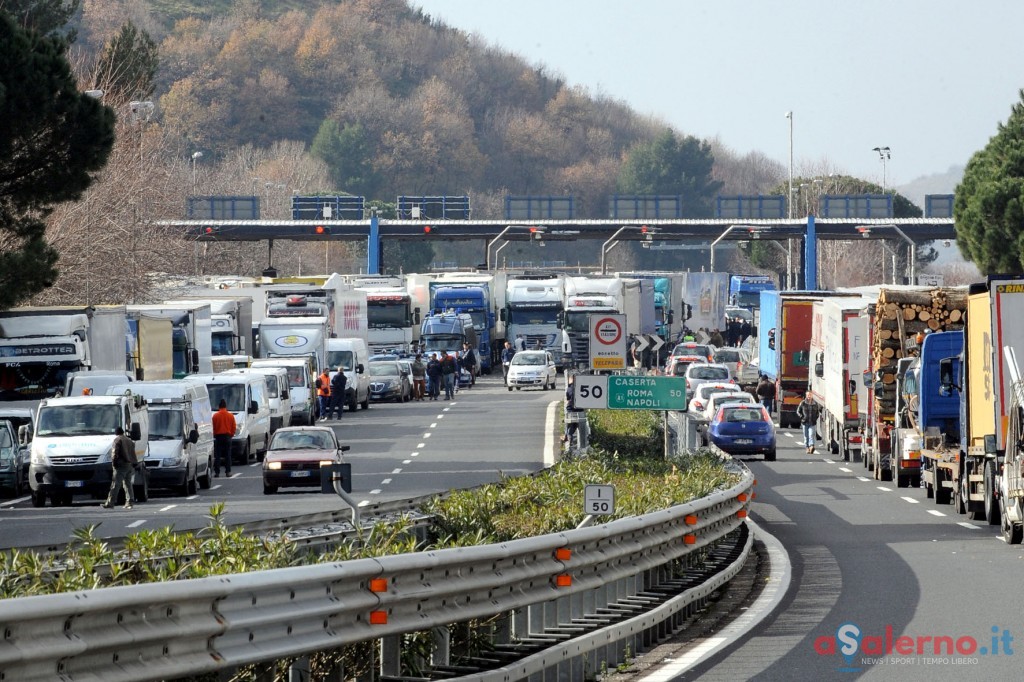 casello mercato san severino salerno avellino autostrada