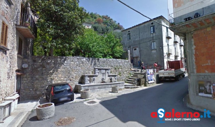 Giallo a Roccagloriosa, 67enne trovato con la testa fracassata poco distante da casa - aSalerno.it