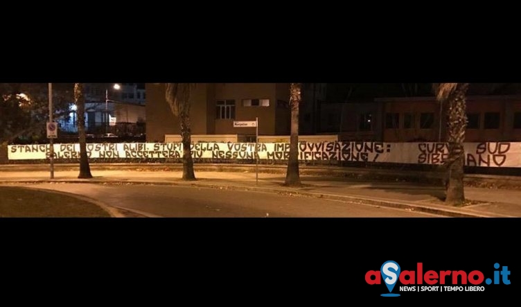 Blitz degli ultras in ritiro, faccia a faccia con la squadra: “Niente più alibi” - aSalerno.it
