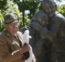 A monument to eternal love opening in Kiev.