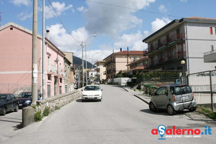 Matierno, trova i ladri sul balcone: li mette in fuga urlando - aSalerno.it