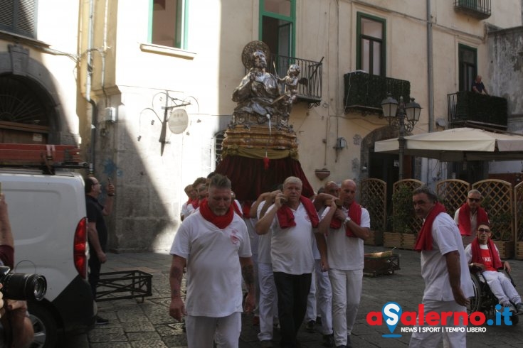 Dietrofront a Palazzo di Città, domani entra San Matteo - aSalerno.it