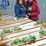 SAL - 17 11 2017 Salerno Cimitero. Funerali delle 26 migranti. Foto Tanopress