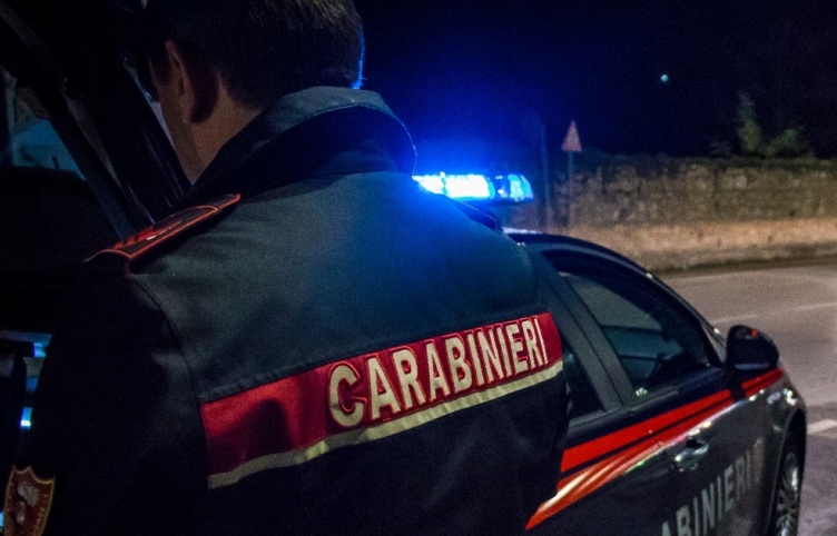 Giffoni, aggredisce la compagna in casa: arrestato 31enne - aSalerno.it