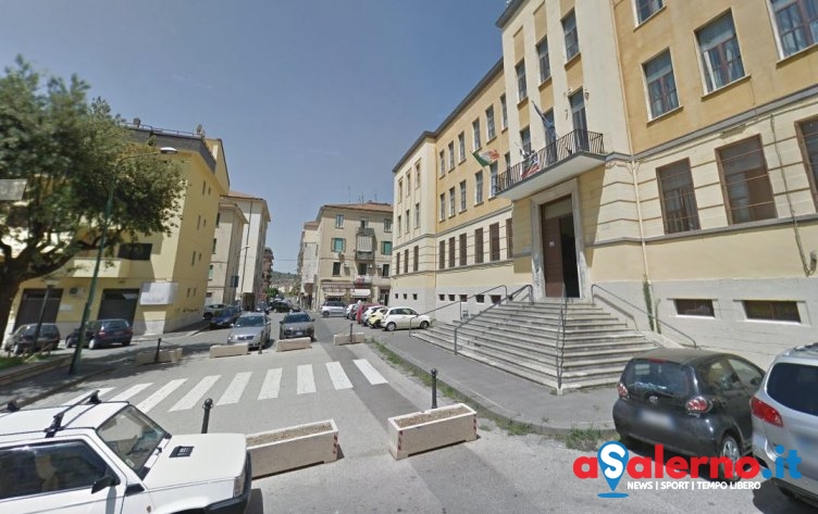 Su Facebook prof di religione contro candidatura di musulmano nel M5s: polemica a Eboli - aSalerno.it