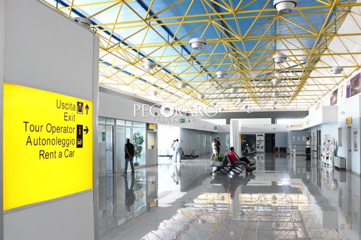 Sopralluogo all’aeroporto, punto sui lavori: “Si stringono i tempi per il decollo definitivo” - aSalerno.it