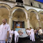 SAL - 21 08 2018 Salerno Duomo. Alzata del panno di San Matteo. Foto Tanopress