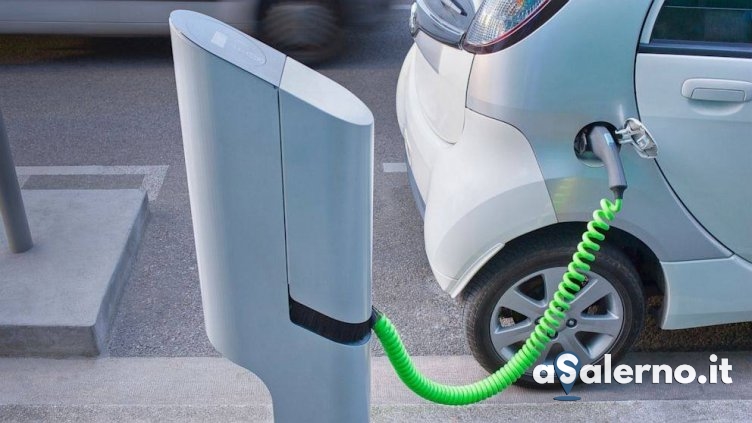 “Dotare Salerno di colonnine elettriche” - aSalerno.it