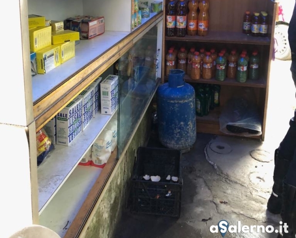 Supermercato abusivo a Santa Cecilia: denunciato 55enne - aSalerno.it