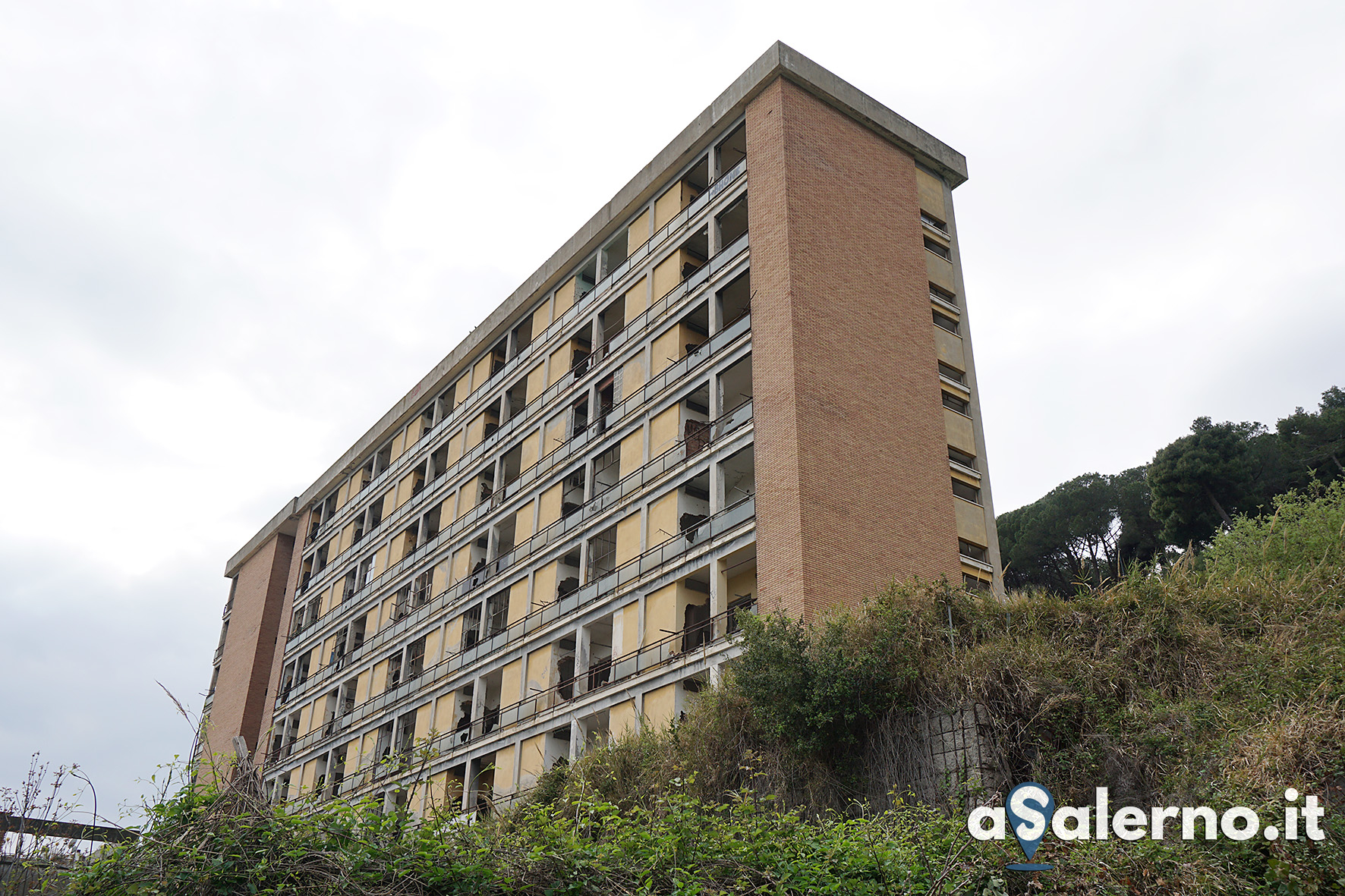 sal - 09 04 2019 Palazzo ex enpas foto Tanopress/Francesco Pecoraro