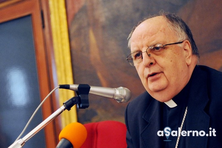 La lettera del vescovo Moretti: “In questo momento di difficoltà ringrazio tutti” - aSalerno.it