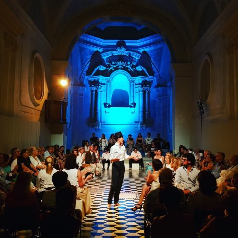 Tris di serate nella Chiesa di Sant’Apollonia, successo per “Aspettando i Barbuti” - aSalerno.it