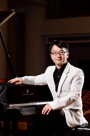 Ting Zhou