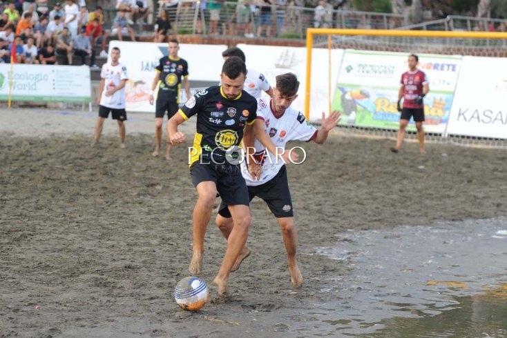 Santa Teresa Beach Soccer: Planetwin365 vs Bai Birreria - aSalerno.it