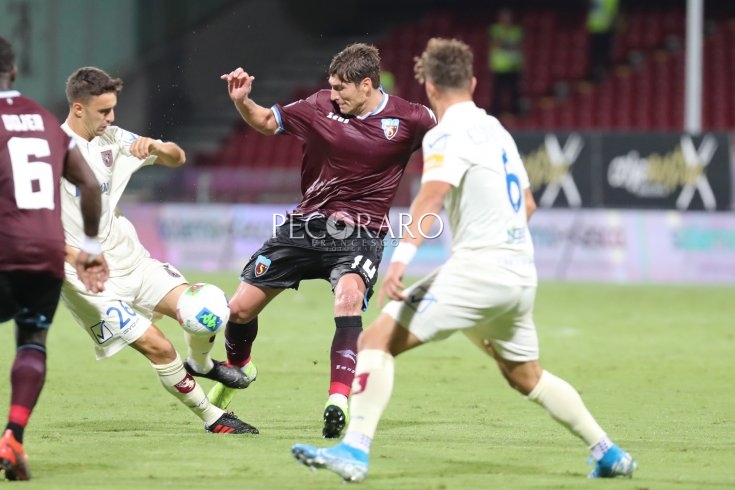 Salernitana e Chievo, pari in tutto (1-1) - aSalerno.it