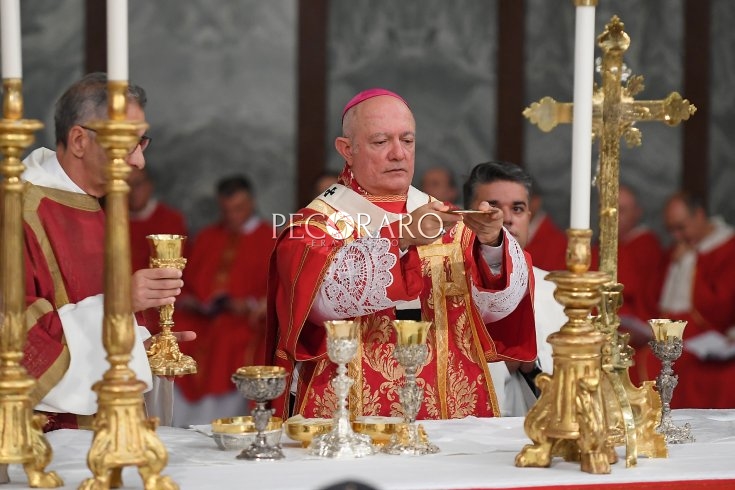 Coronavirus, Arcivescovo di Salerno: “Misure precauzionali durante le messe” - aSalerno.it