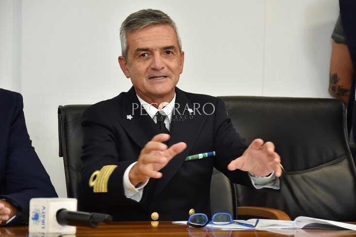 Capitaneria, cambio al vertice al porto di Salerno - aSalerno.it