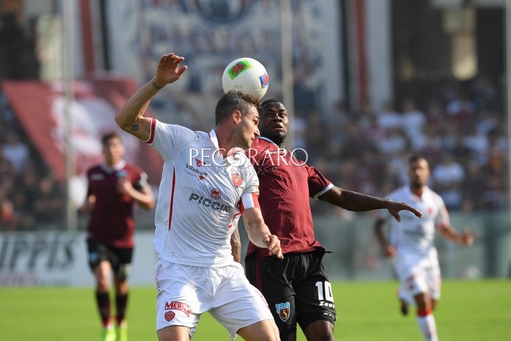 Salernitana a ritmo lento: pari ad occhiali con il Perugia (0-0 pt) - aSalerno.it