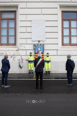 La Resistenza divisa fra onori ed imbratti - aSalerno.it